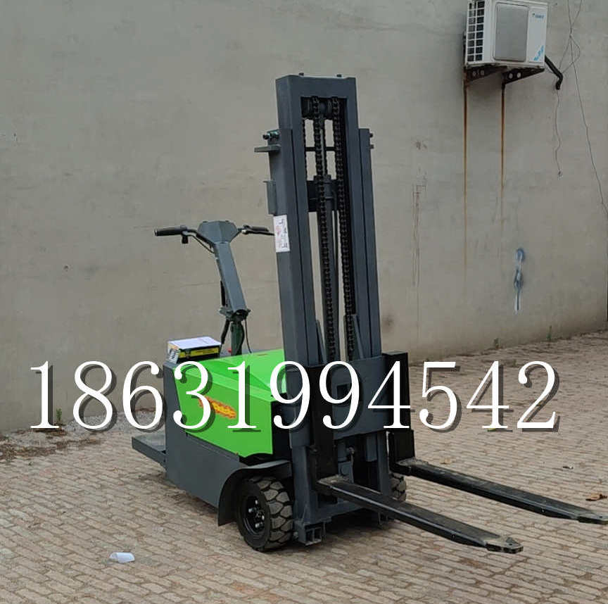 敦煌市优程全电动叉车插腿式堆高车液压装卸车1.5吨升高小型站驾式铲车